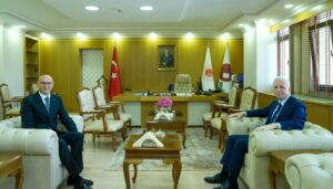 vali gulden yeni bassavciya ziyaret Z7ewFbWZ.jpg