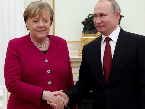 Avrupa Birliği, Putin ile Müzakerelerde Merkel’i Öne Çıkarıyor