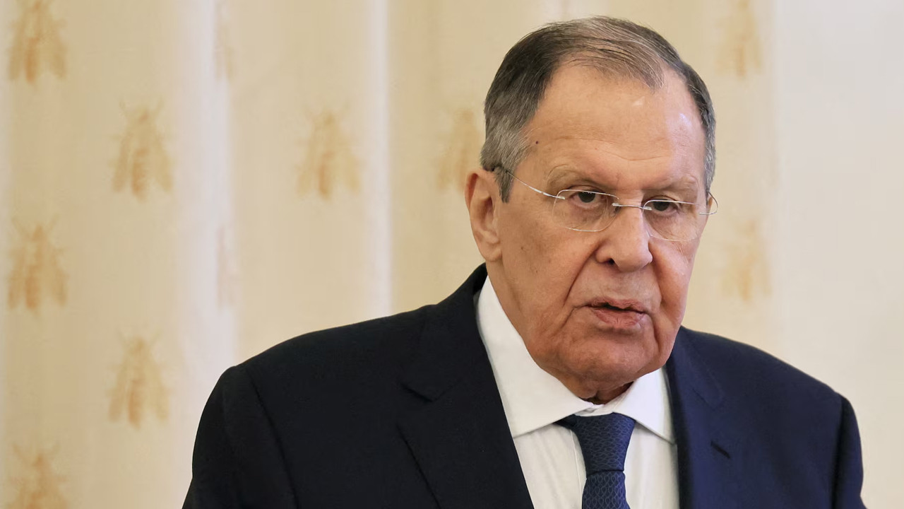 lavrov-hurmuzdeki-krizin-nedenini-acikladi-abd-ve-israile-sert-sozler-9qV5GpCW-1