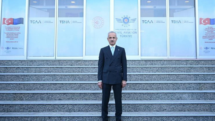 Bakan uraloglundan 12 yeni ic hat mujdesi CPuniGJr